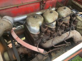 Zetor 4911 vývozní kabrio chytá na otočení, velká prsa - 6