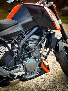 KTM Duke 125 r.v.2016 - 6