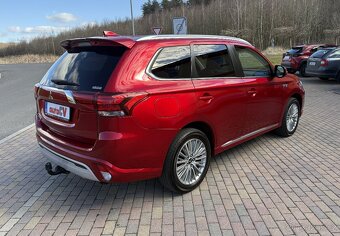 MITSUBISHI OUTLANDER 2.4 PHEV 165kW 4x4-2020-60.274KM- - 6