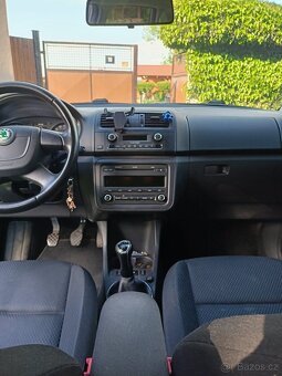 Škoda Fabia 2 - 6