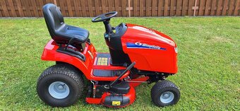 Zahradní traktor Simplicity - 6