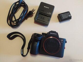 Sony Alpha A7 III - 6