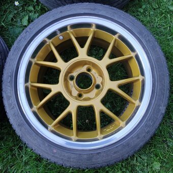 Intra CR 4x100 R16 - 6