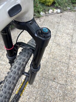 Commencal Clash Chalk 2023 - 6