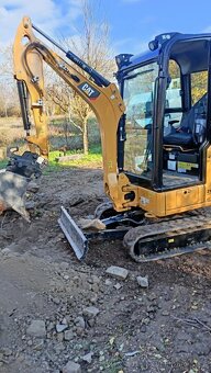 Minibagr Cat 301.6 - 6