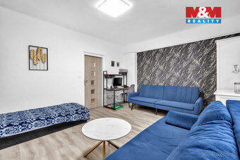 Prodej rodinného domu v Starých Jesenčanech - 6