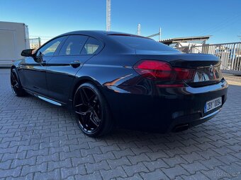 BMW 650i V8 - 6
