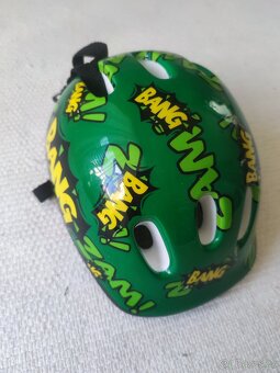 Dětská sada Action Darly Boy – brusle a helma - 6