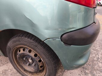 Peugeot 206 - rok 2002 / 1.1 - 44kW - 6