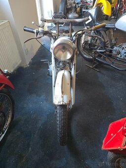 Benelli Pesaro 125 - 6