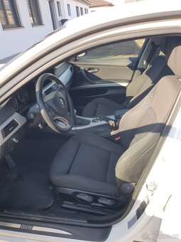 BMW e90 320d facelift - 6