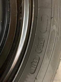 Originál nová zimni sada Škoda Scala 205/55 R16 - 6