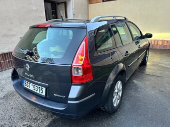 Renault Megane 1.6 i - 6