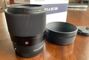 Sigma 30mm F1.4 DC DN pro Sony E-Mount - 6