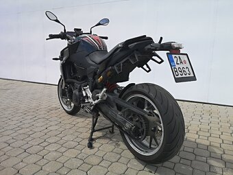 BMW F900R , r.v.2021, nové v ČR, plná výbava, jen 13.655 km - 6