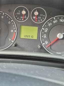 Ford Fusion 2008 1.4 59 kW 127 tkm - 6