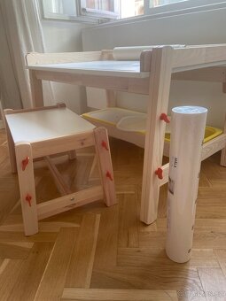 Rostoucí stůl s rostoucí židlí - 6
