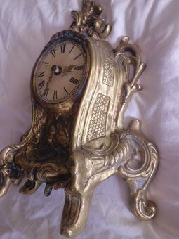 Pěkné Mosazné zdobené Krbové Hodiny - Replika - 6