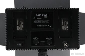 LED RGB světlo LED600 – Výkonné 40W  + stativ - 6