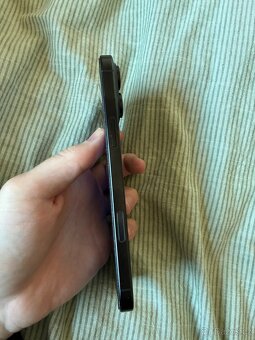 Apple iPhone 16 Pro Max 256 GB – černý | záruka do 11/2027 - 6