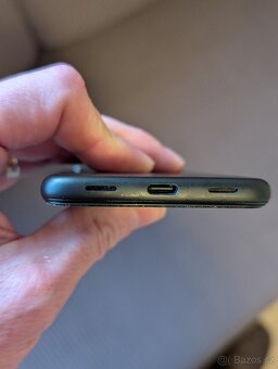Pixel 4a - nefunkčný displej - 6