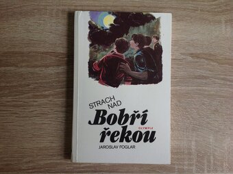 FOGLAROVKY - MNOHO KNÍŽEK - 6