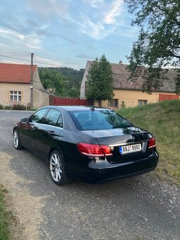 Mercedes-Benz E220 - 6