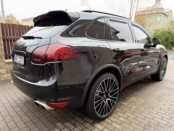PORSCHE CAYENNE TURBO 4,8i 368KW,WEBASTO,22´ALU - 6