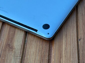 Apple MacBook Pro 13" Mid 2017 - 6