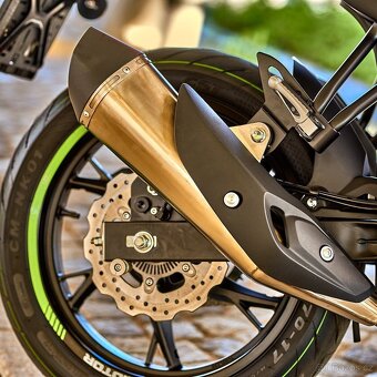 QJ Motor SRK 125 S - 6