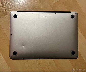 MacBook Air 13” (2015) – i5 / 8 GB / 512 GB SSD - 6