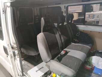 Peugeot Boxer 2.5 D 63 kW 9 míst kombi osobní - 6