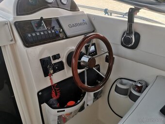 LOĎ ITALMAR, CABIN 23 + motor 225hp + dvouosí vlek - 6
