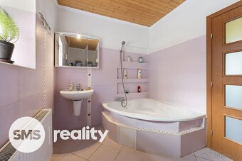 Rodinný dům 102 m2, obytné podkroví - 6