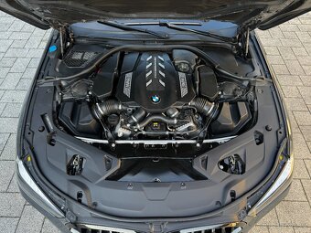 BMW Rad 8 Cabrio 390kw Automat M850i - 6