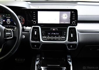 Kia Sorento 2.2CRDi BOSE PANORAMA 7MÍST - 6