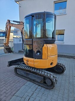 Bagr Case CX31B - 6