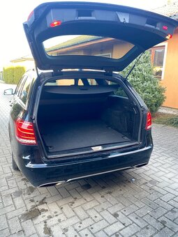 Mercedes-Benz E 220CDI (w212 - facelift kombi) - 6