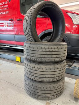 Pneu semi slick Bridgestone Potenza S007, 245/35/19 - 6