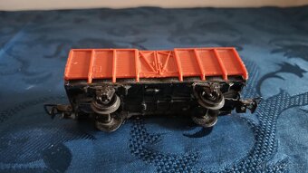 Nabízím k prodeji lokomotivu BR 110 a vagónky - 6