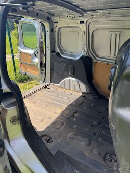 Ford Transit Connect - 6
