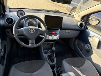 Toyota Aygo 1,0VTI 50kw r.v. 2008 - 6