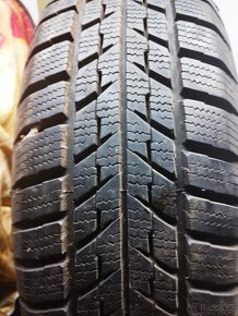 Zimní pneumatiky 185/65/15 zánovní s diskem bmw - 6