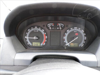 Škoda Fabia 1,4 TDI TAŽNÉ ZAŘÍZENÍ,KLIMA - 6
