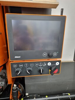 Vrtací a lisovací stroj BLUM MINIPRESS top - 6