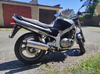 Suzuki gs500e - 6