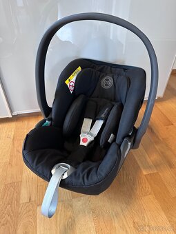 Autosedačka Cybex Cloud Z2 i-Size PLUS Deep Black + base - 6