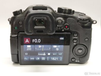 Panasonic Lumix GH3 (tělo) - 6