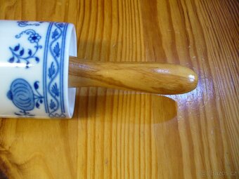 Cibulák - váleček na nudle - 6