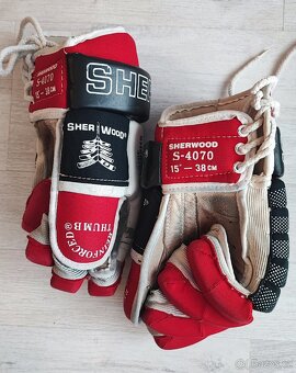 Hokejová výstroj na postavu 180cm / L - 6